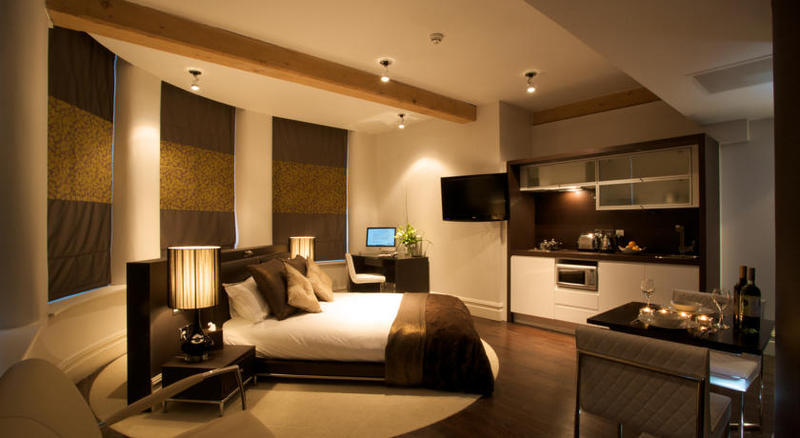 Roomzzz