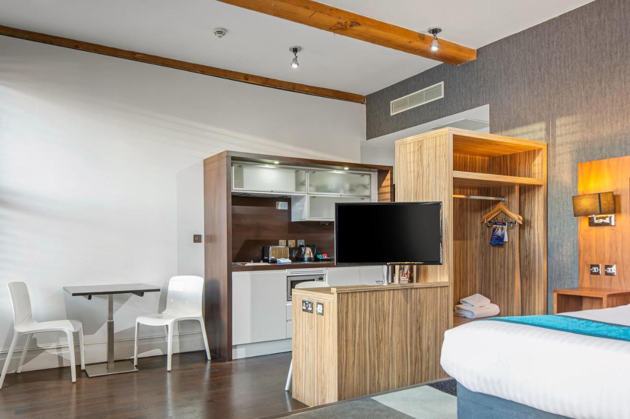 Aparthotel Roomzzz